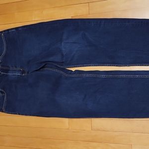 Levi's 550 jeans, dark wash, size 34 x 32